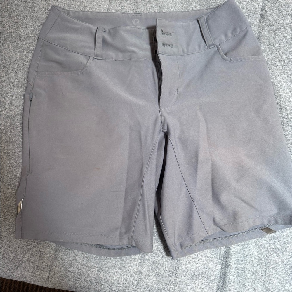 Pearl Izumi Gray Bike Shorts Lightweight Technical Fabric